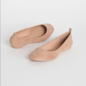 Nude Ballet Flats